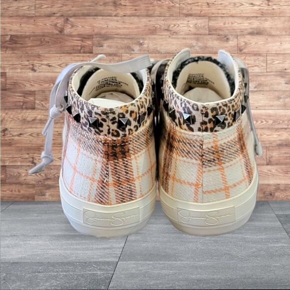 New JESSICA SIMPSON Folliah Studded Sneakers - Picture 6 of 7